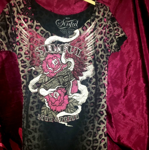 cheetah spotted pink sinful t-shirt - Picture 5 of 5